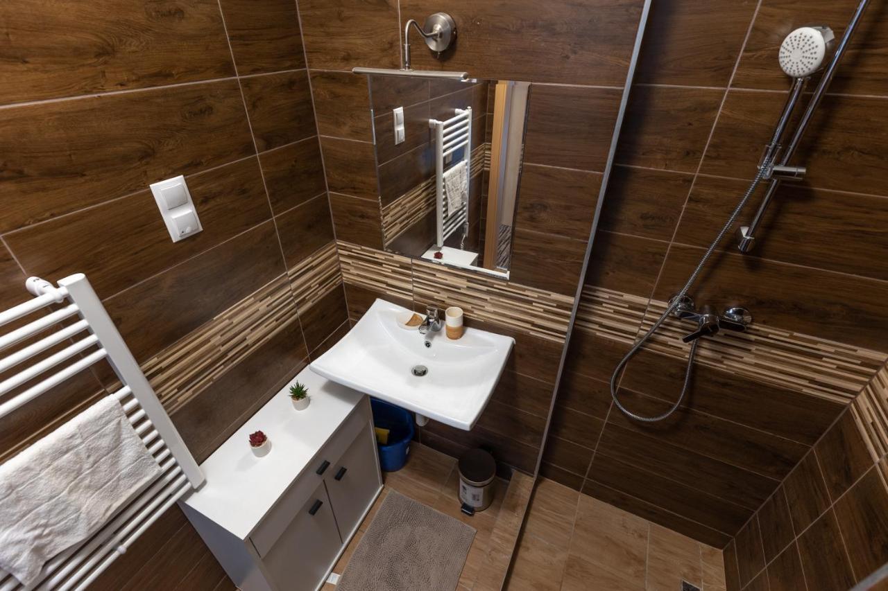Leo Apartment بودابست المظهر الخارجي الصورة